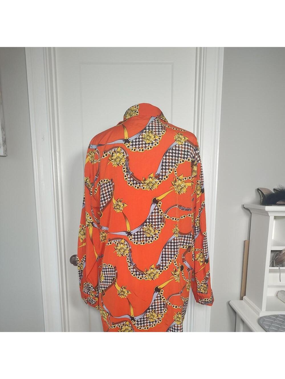 WOWO Artsy Boho Orange Button-Up Duster TOP w/ Gold Chain & Houndstooth Pattern